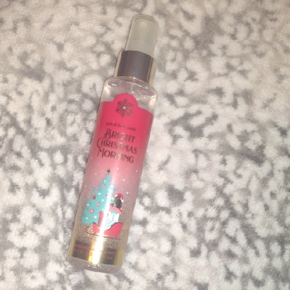 Freebie! Bath & Body Works Bright Christmas Morning Diamond Shimmer Mist